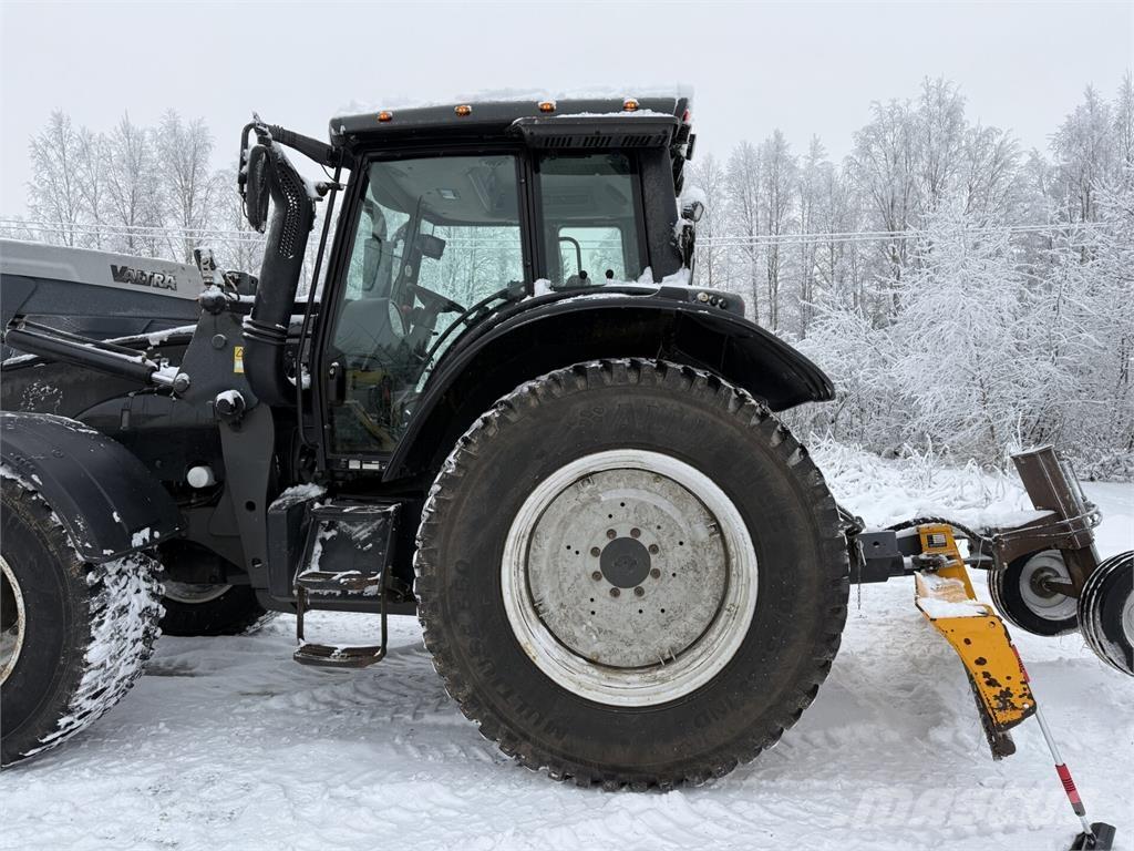 Valtra T191 Traktoren