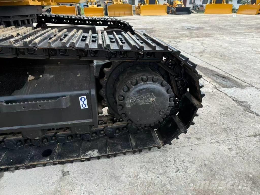 CAT 330 D Raupenbagger