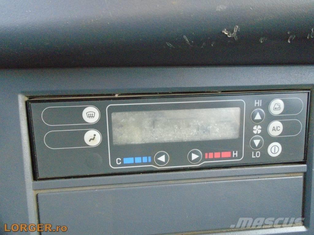 Komatsu HM300-2 Dumper - Knickgelenk