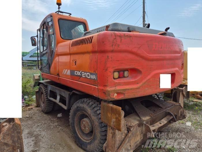 Doosan DX210WA Mobilbagger