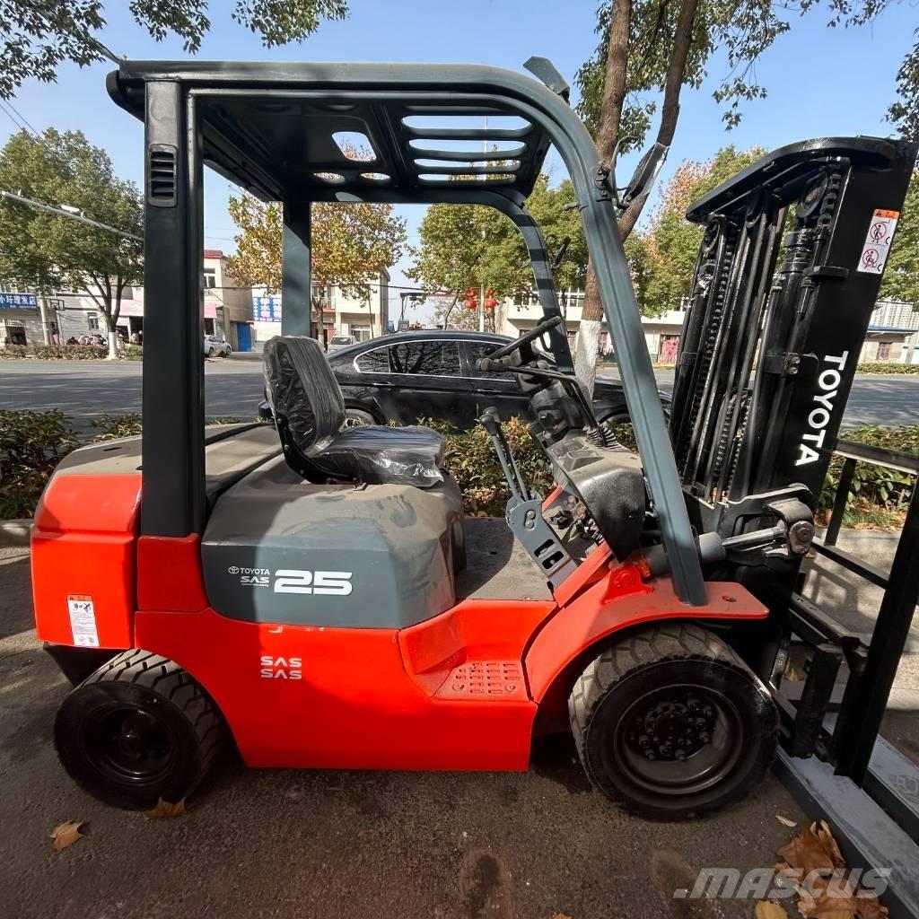 Toyota 2.5t Diesel heftrucks