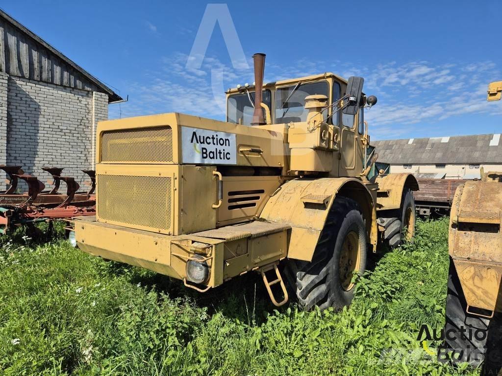 Kirovets K 701 Traktoren