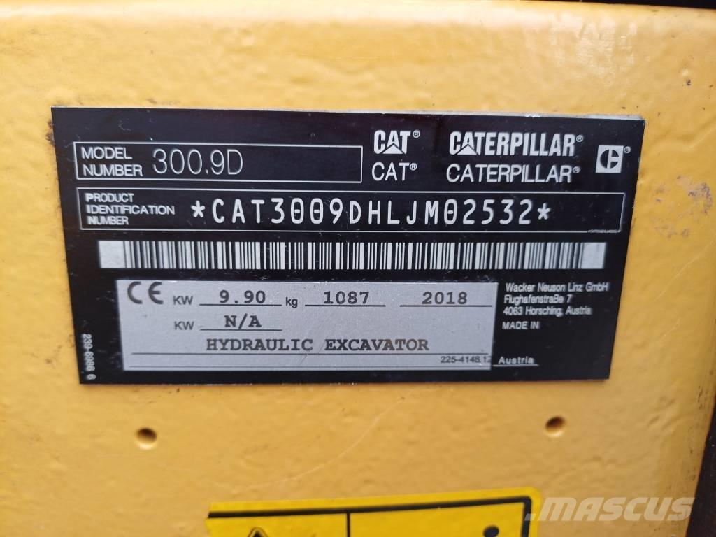 CAT 300.9D Minibagger < 7t