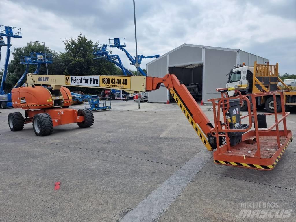 JLG 860 SJ Teleskopbühnen
