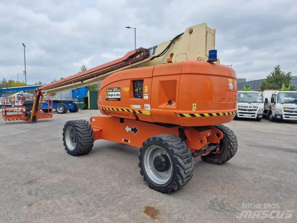 JLG 860 SJ Teleskopbühnen