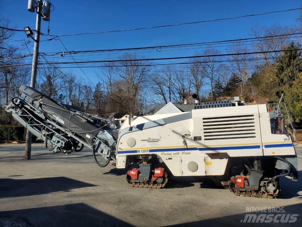 Wirtgen W120FI Asphaltfräsen