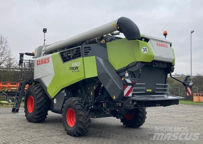 CLAAS TRION 650 Mähdrescher