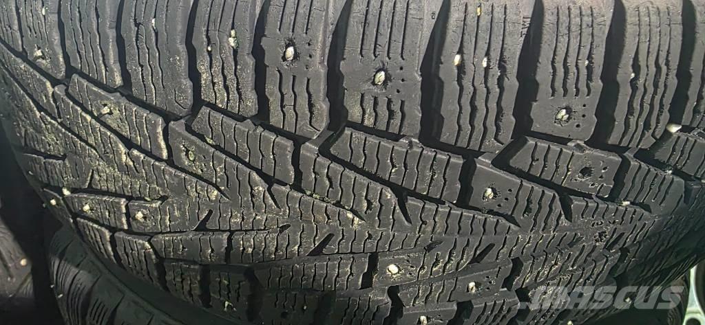 Toyota Hilux Pickup/Pritschenwagen