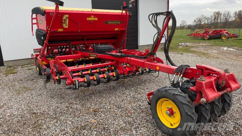 Väderstad Rapid300S Drillmaschinen