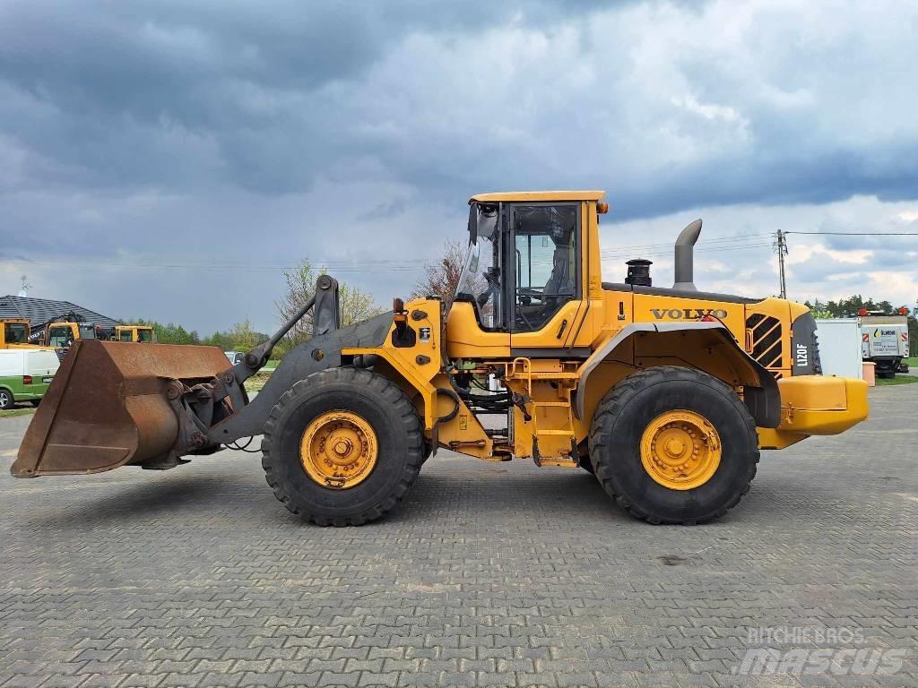 Volvo L 120 F Radlader