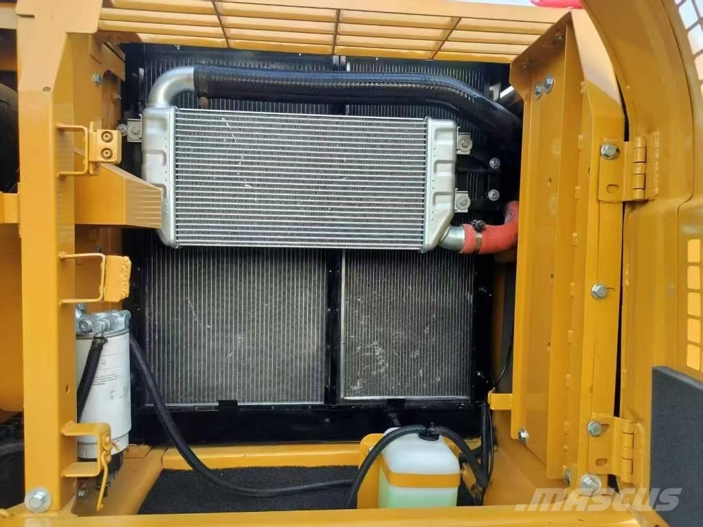 CAT 320D2L Raupenbagger