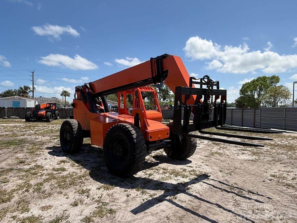 SkyTrak 8042 Teleskoplader