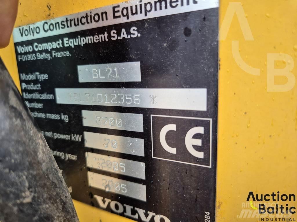Volvo BL 71 Baggerlader