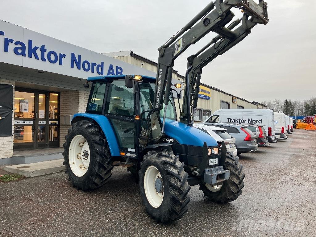 New Holland 5635 Traktoren