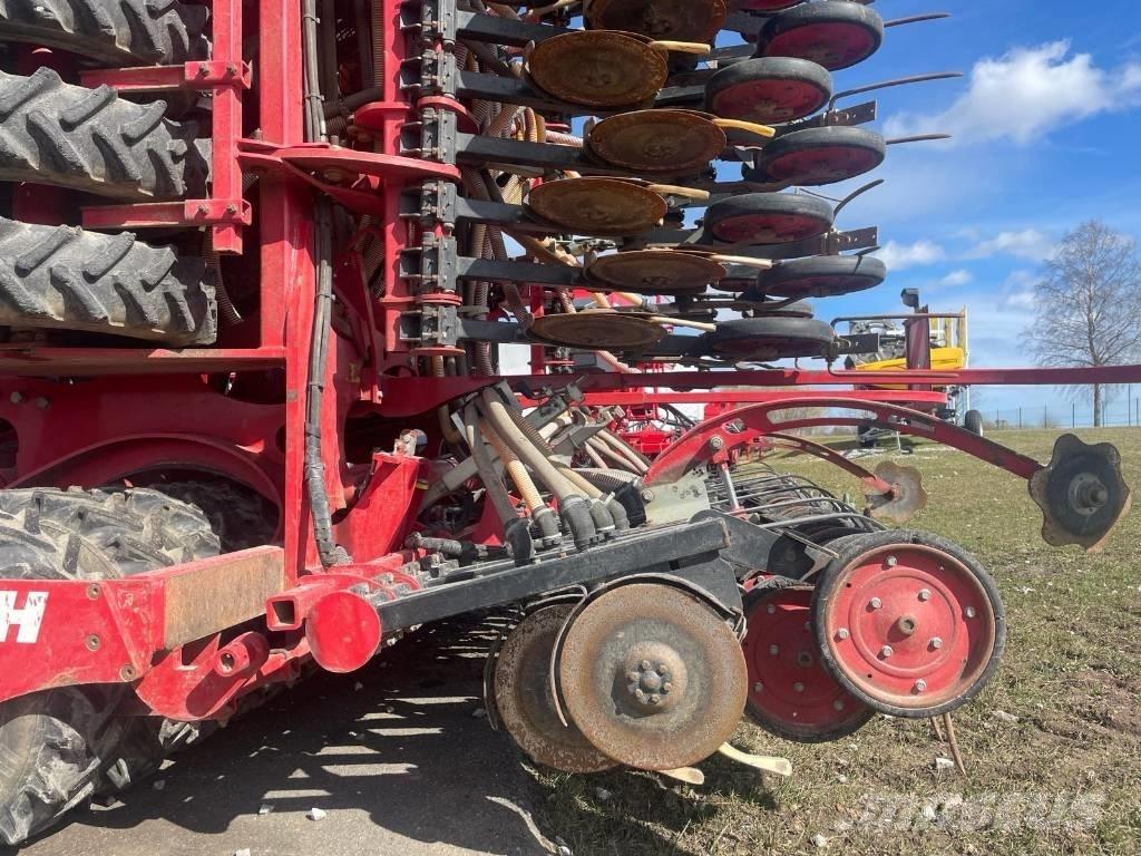Horsch Pronto 8 DC Drillmaschinen