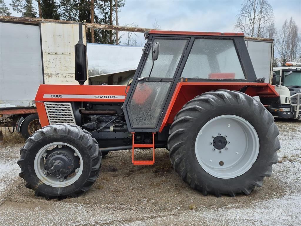 Ursus C385 Traktoren
