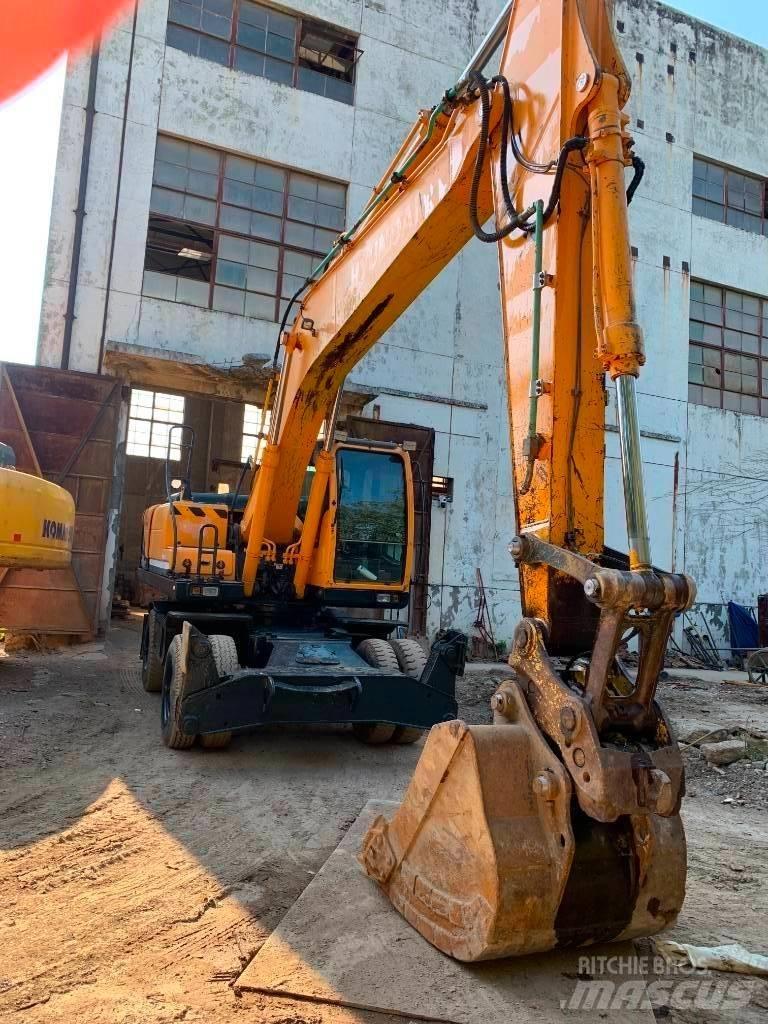 Hyundai R210W-9 Raupenbagger