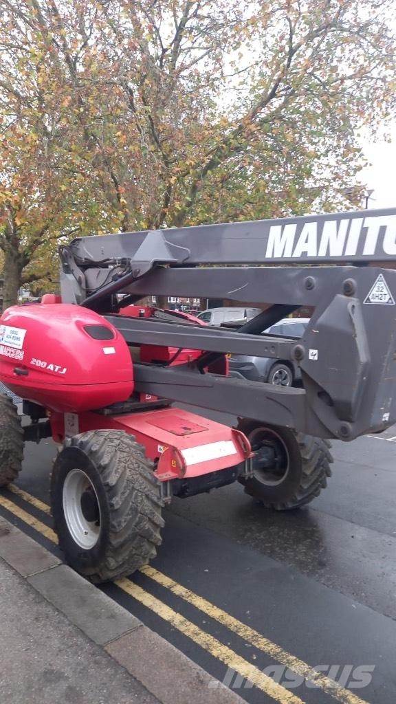 Manitou 200 ATJ Gelenkteleskoparbeitsbühnen