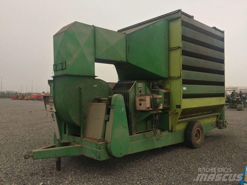  Strahl  700 Sonstige Landmaschinen