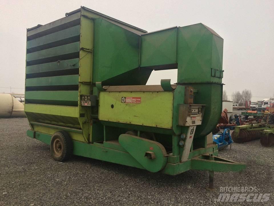  Strahl  700 Sonstige Landmaschinen