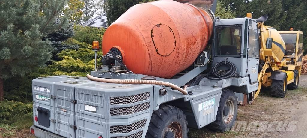 Ausa 3,5 kubika Strassenfertiger