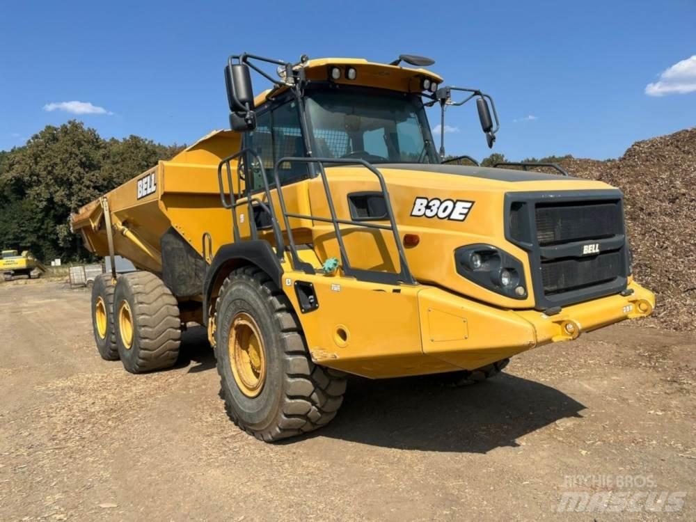 Bell B30E Dumper - Knickgelenk
