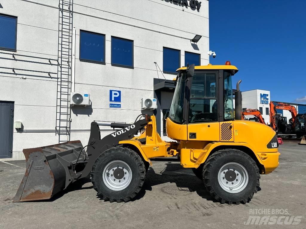 Volvo L 30 B Radlader