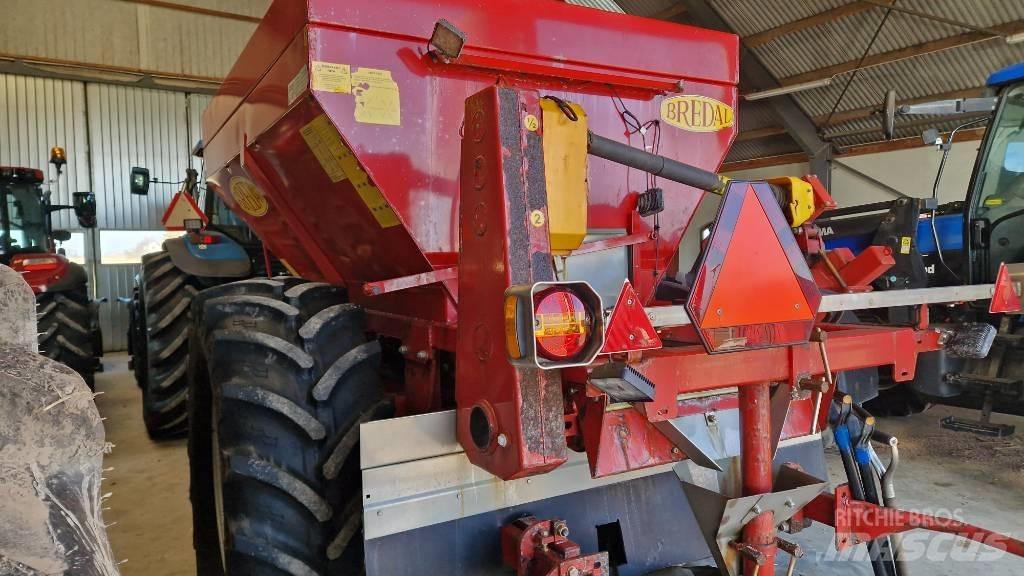 Bredal K 65 Mineraldüngerstreuer