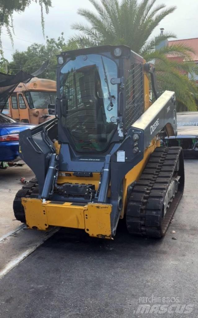 John Deere 331G Kompaktlader