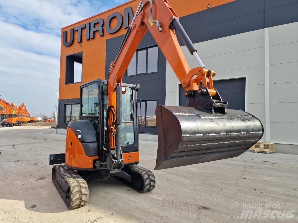 Hitachi ZX38U-6 Minibagger < 7t