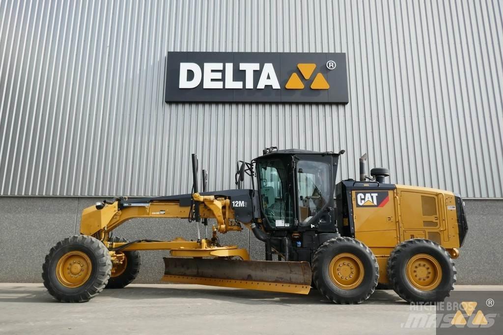 CAT 12M3 Grader