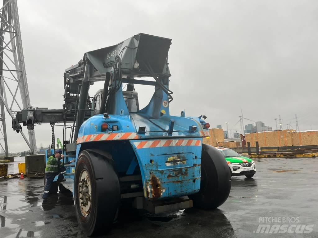 SMV SC 4531 CB 5 Reach-Stacker