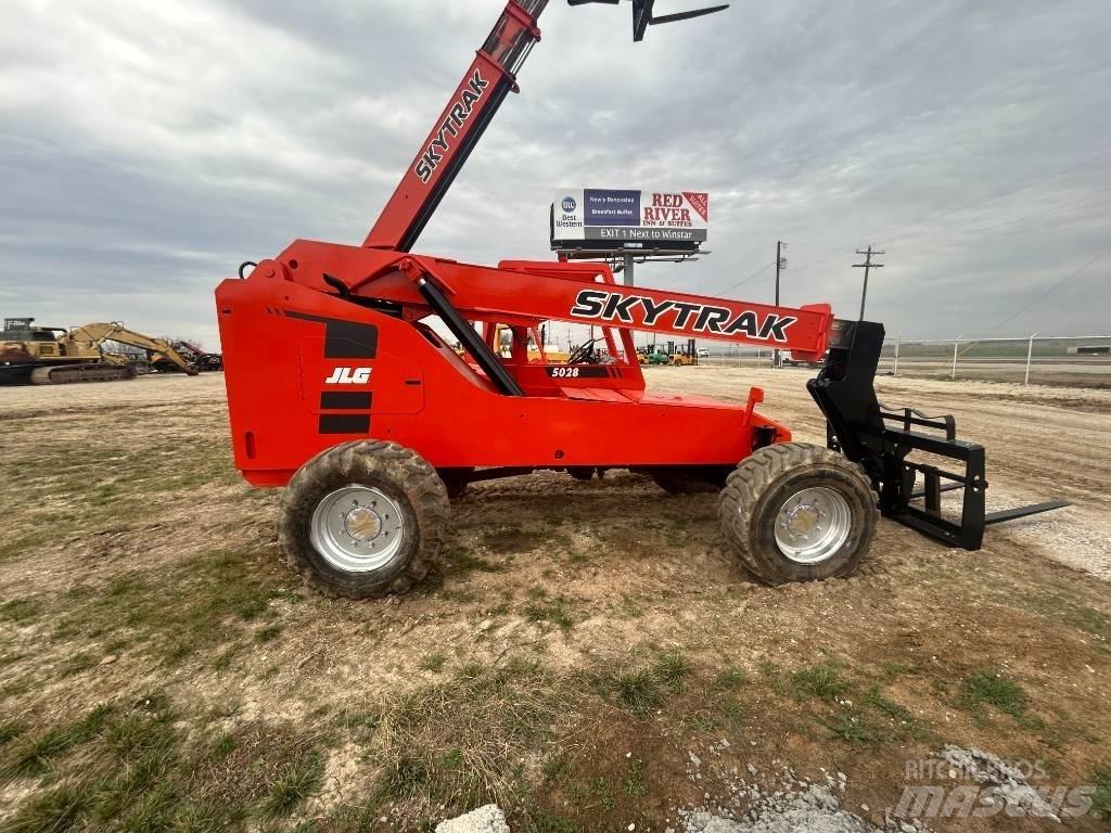 SkyTrak 5028 Teleskoplader