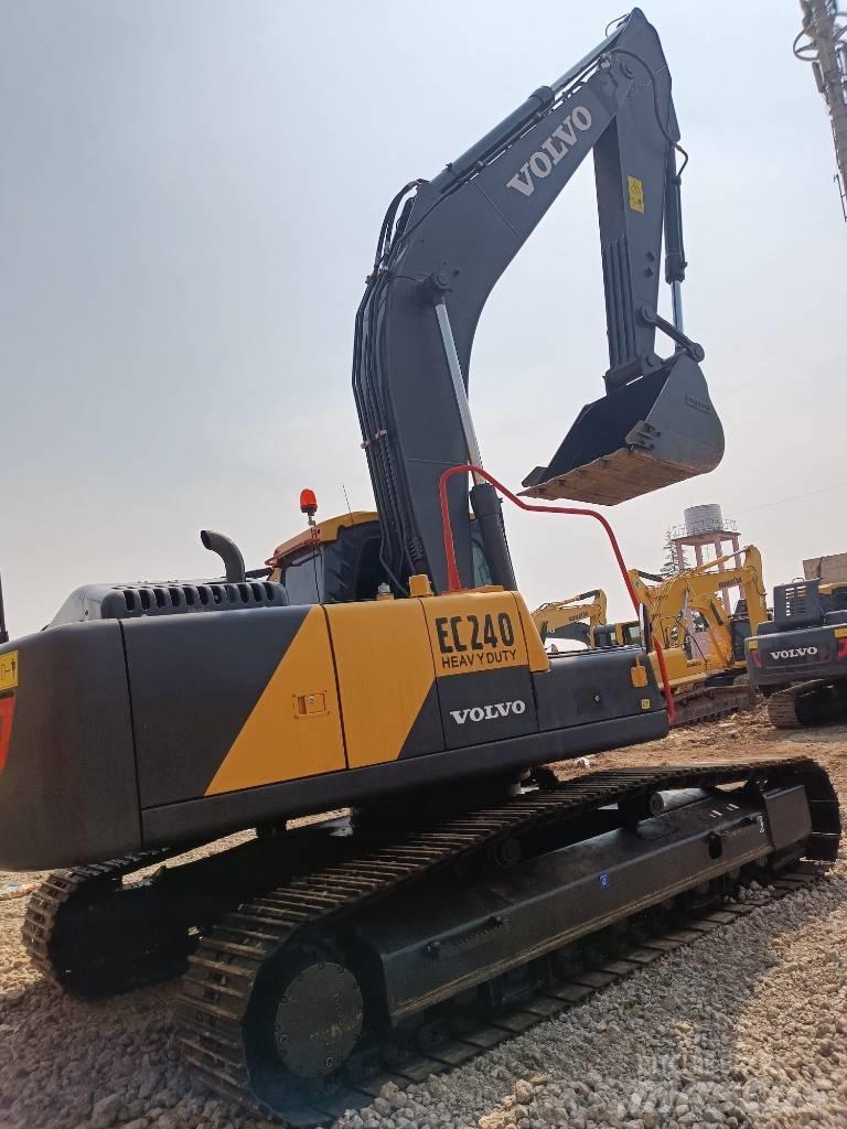 Volvo EC 240 Raupenbagger