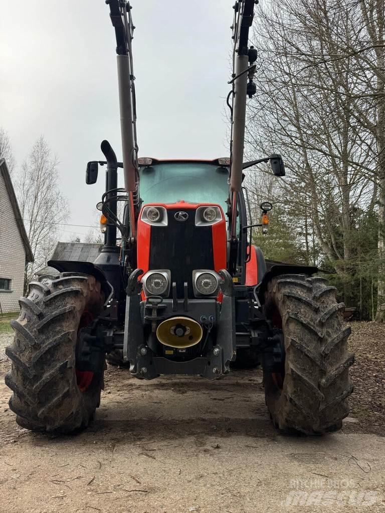 Kubota M135GX Traktoren