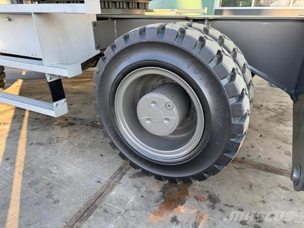 Sennebogen 825M E Materialumschlag