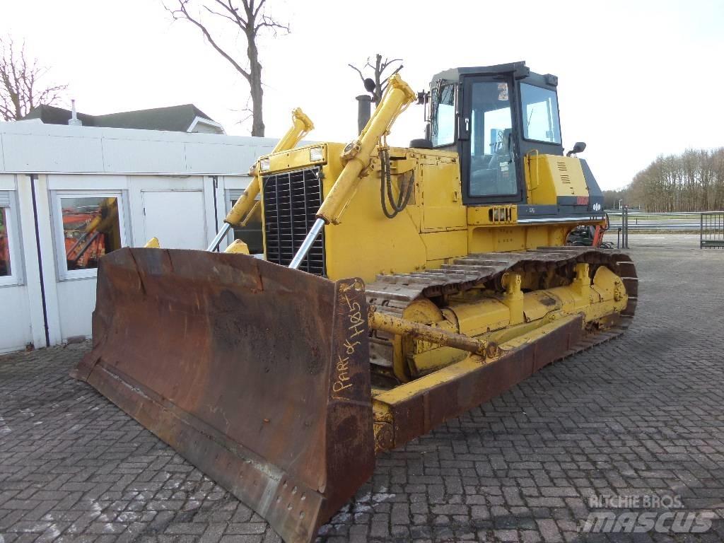 Komatsu D85P-21 Bulldozer