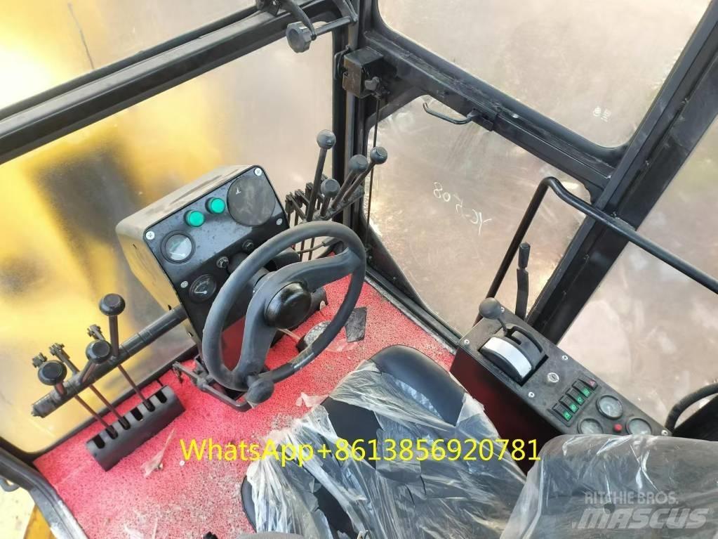 Komatsu GD 655 Grader