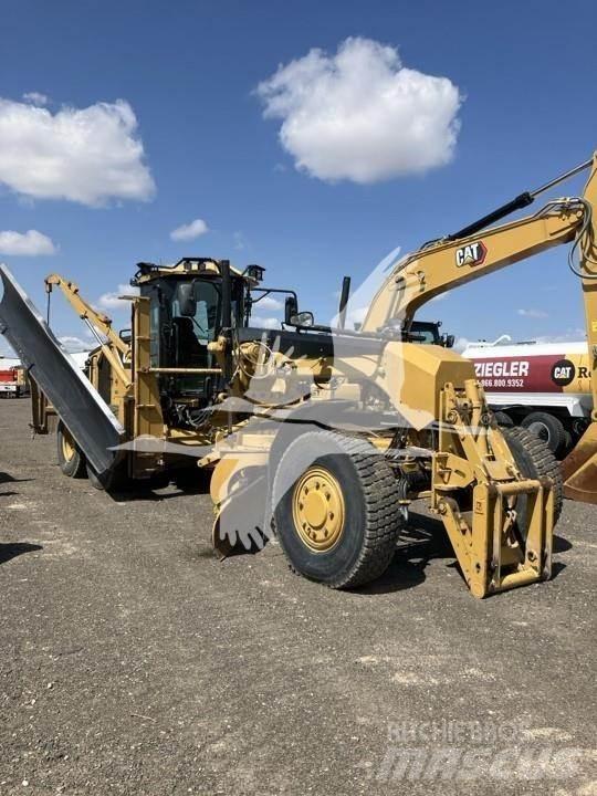CAT 140M AWD Grader