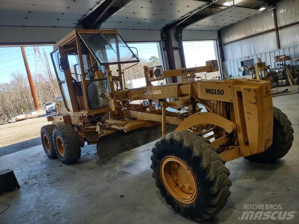 Mitsubishi MG 250 Grader