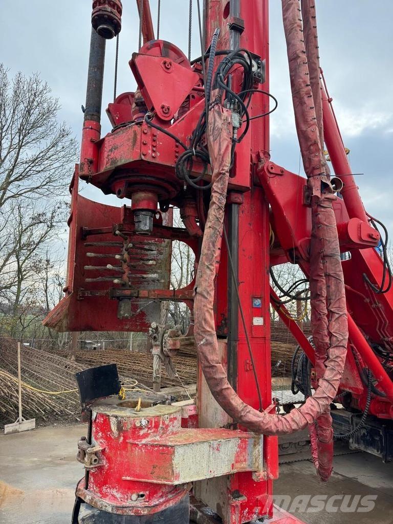 Soilmec R312 Schwere Bohrgeräte