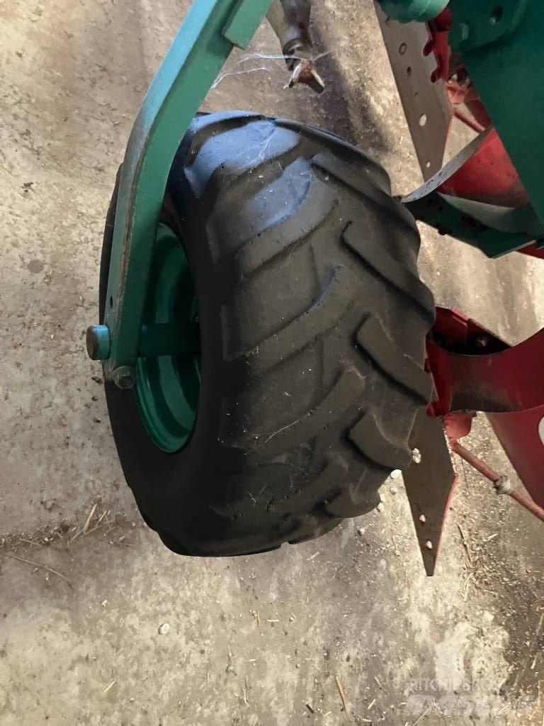 Kverneland PW100 Wendepflüge