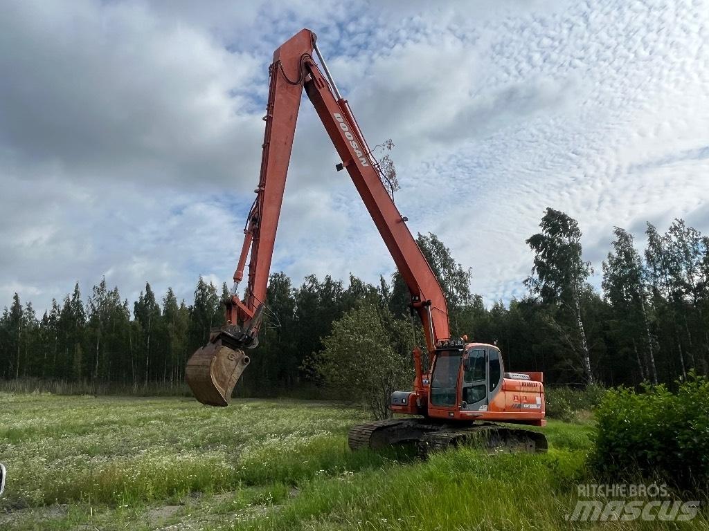 Doosan DX 225 LC Long Reach Bagger