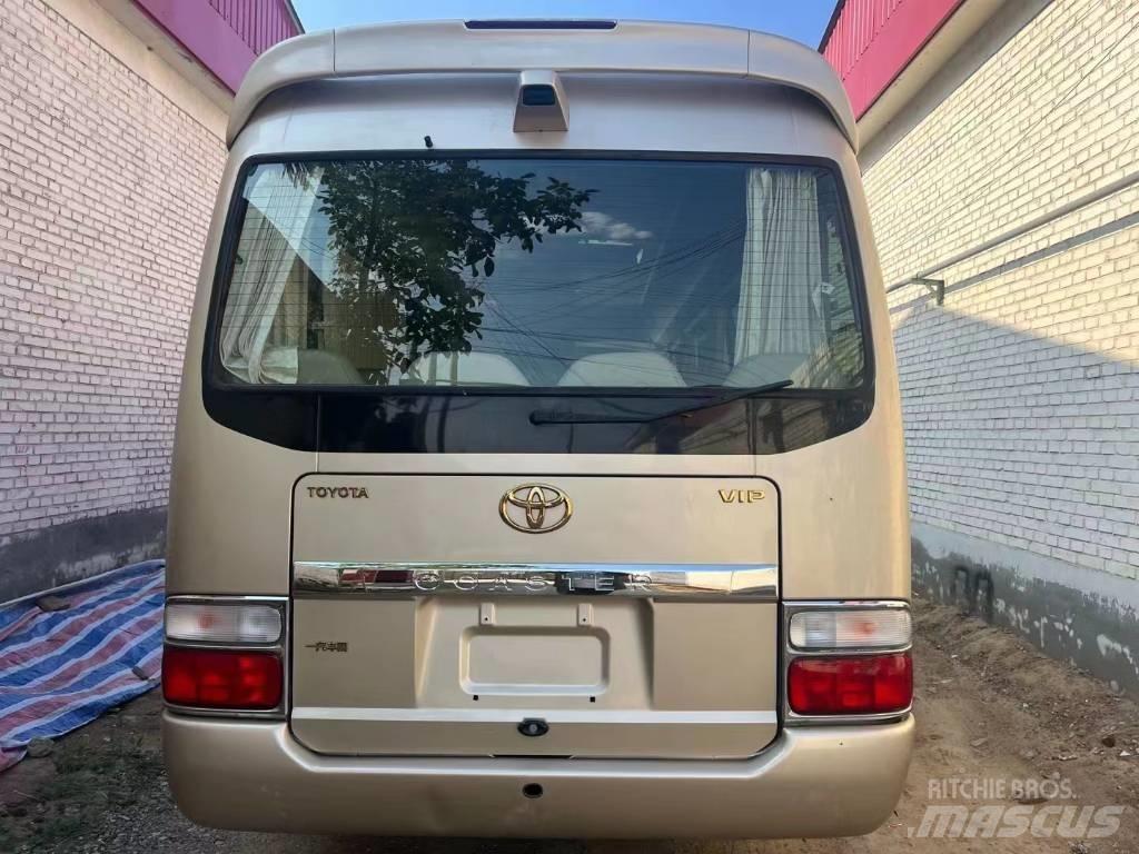 Toyota Coaster Bus Minibusse