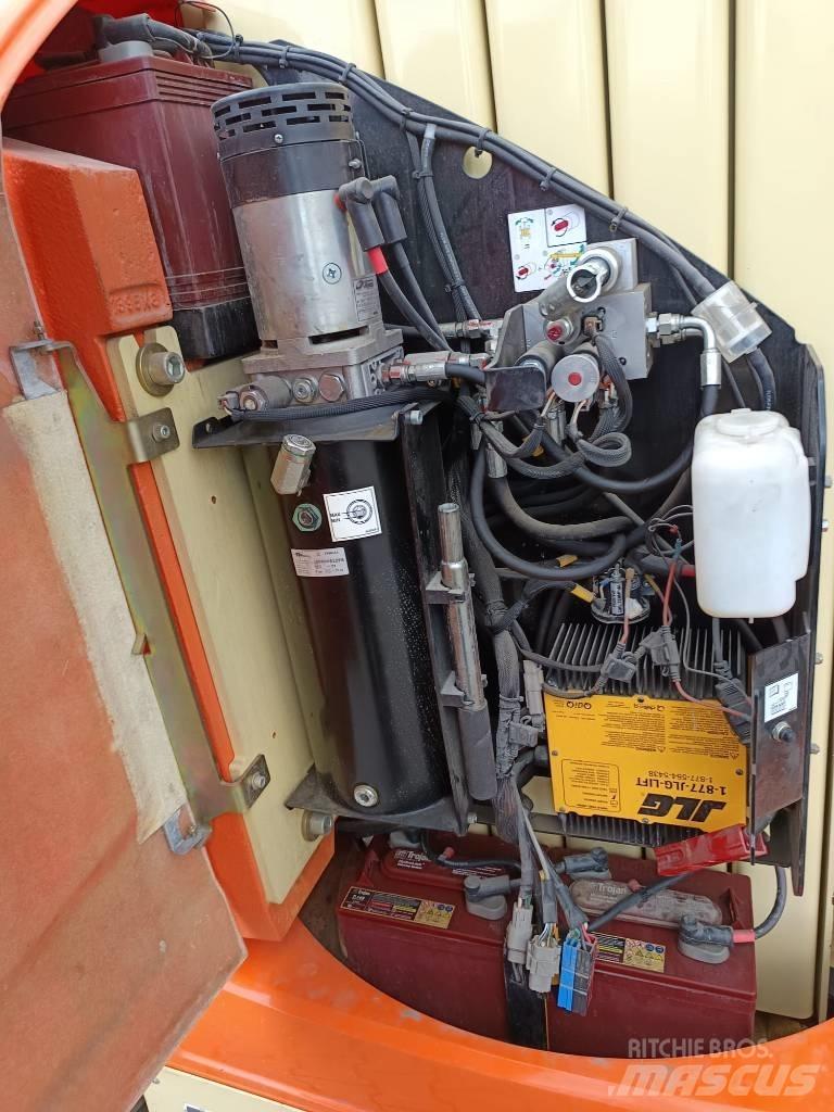 JLG Toucan 12 E Plus Gelenkteleskoparbeitsbühnen