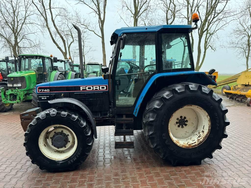 Ford 7740 Traktoren