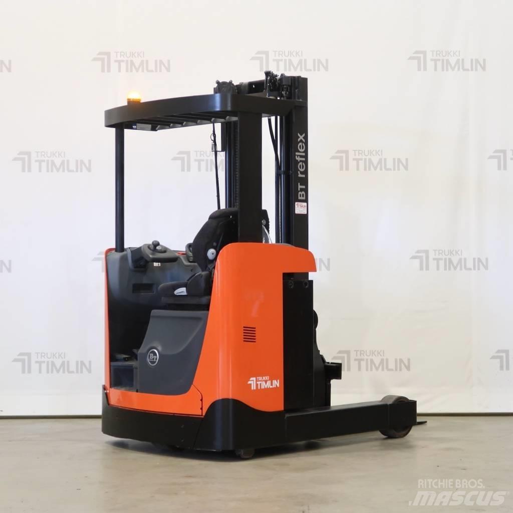 Toyota RRE140B Schubmaststapler