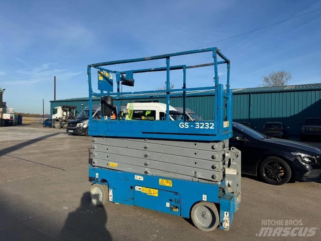 Genie GS 3232 Scheren-Arbeitsbühnen