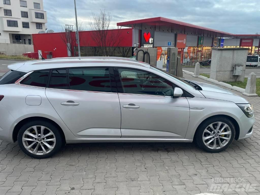 Renault Megane PKWs