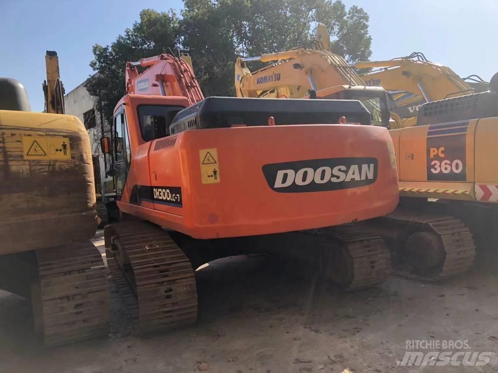 Doosan 225 LC Raupenbagger